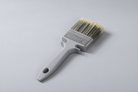 Plastic handle brush   
